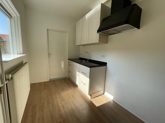 Foto 4: Sneek - Jan van Nassaustraat - Foto 4