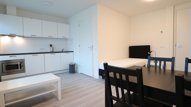 Foto 2: Eindhoven - Dr Cuyperslaan - Foto 2