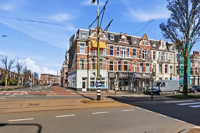 Foto 1: Den Haag - Beeklaan - Foto 1