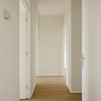 Delft, Arthur van Schendelplein, 4-kamer appartement - foto 4