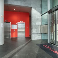Eindhoven, Winkelcentrum woensel, galerijflat - foto 5