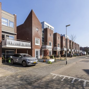 Breda, Burgemeester van Gilsstraat, hoekwoning - foto 3