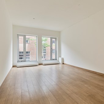 Amsterdam, D L Hudigstraat, drive-in woning - foto 3