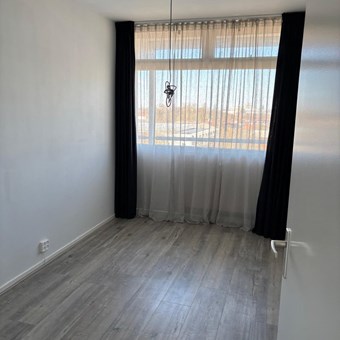 Leeuwarden, Van Harinxmaplein, 4-kamer appartement - foto 3