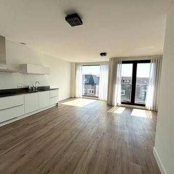 Velsen-Noord, Wijkerstraatweg, 3-kamer appartement - foto 2