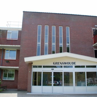 Zuid-Scharwoude, Sportlaan, seniorenwoning - foto 2