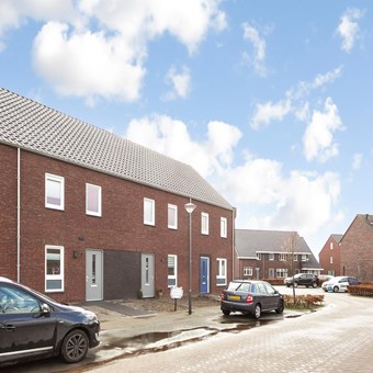 Lage Mierde, Grote Hassel, tussenwoning - foto 2