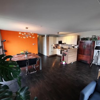 Nijmegen, Cort van der Lindenstraat, 4-kamer appartement - foto 2