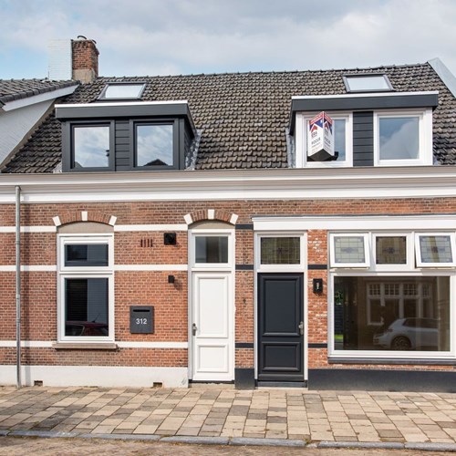 Breda, Haagweg, tussenwoning - foto 1