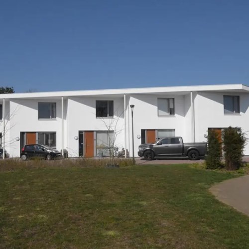 Best, Magnolia, tussenwoning - foto 1