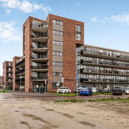 Almere, Beneluxlaan, 4-kamer appartement - foto 1