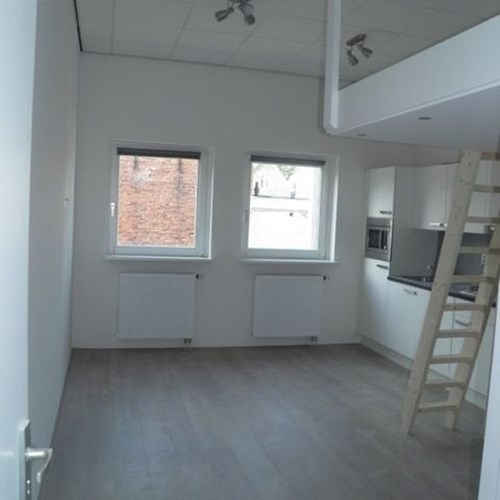 Groningen, Aweg, zelfstandige studio - foto 1
