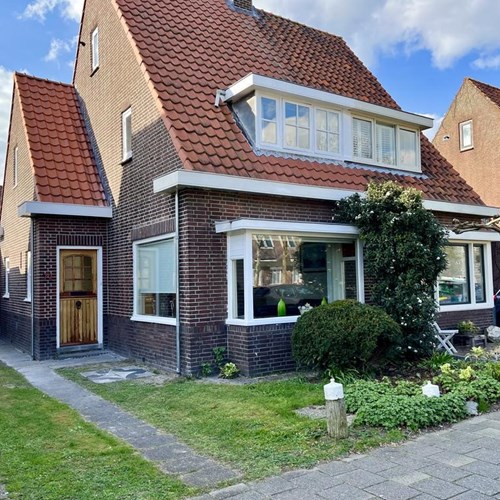 Heemskerk, Maerten van Heemskerckstraat, 2-onder-1 kap woning - foto 1