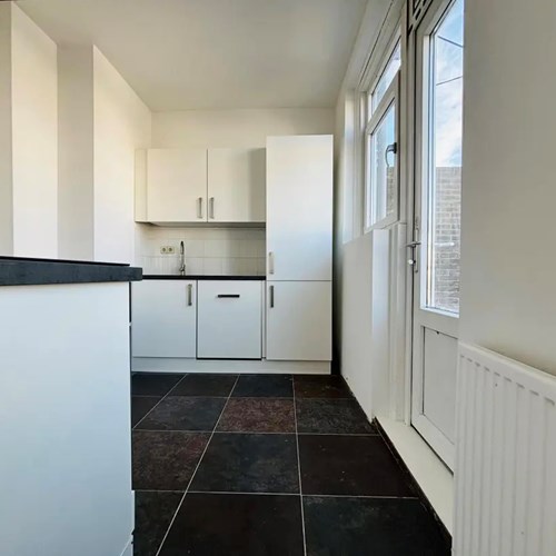 Rotterdam, Wolphaertsbocht, 5-kamer appartement - foto 1