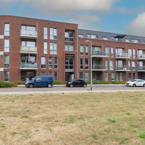 Velsen-Noord, Stratingplantsoen, 3-kamer appartement - foto 1