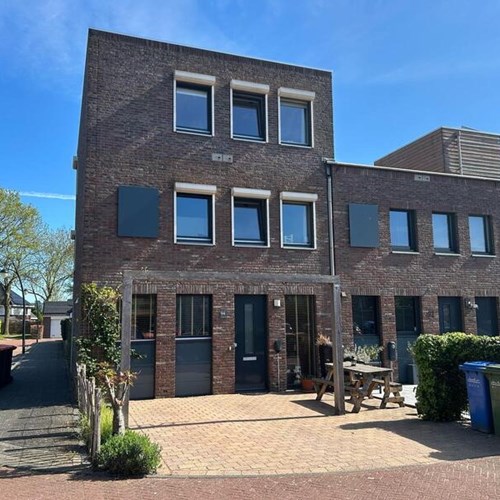 Amersfoort, Emminkhuizerberg, hoekwoning - foto 1