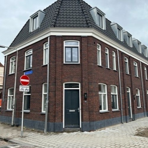 Tilburg, Lange Nieuwstraat, hoekwoning - foto 1