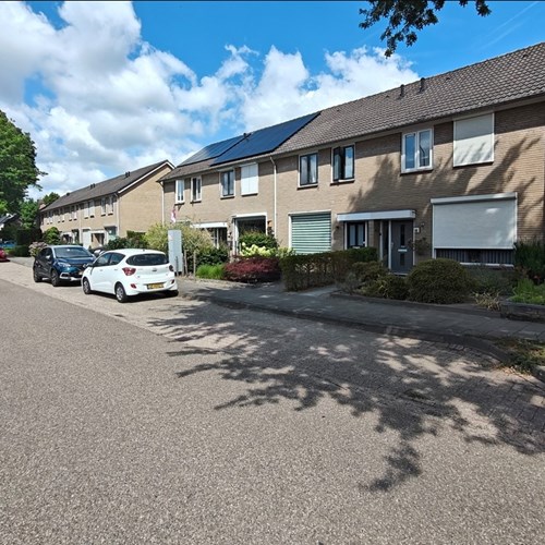 Sint-Oedenrode, Oranje Nassaulaan, tussenwoning - foto 1
