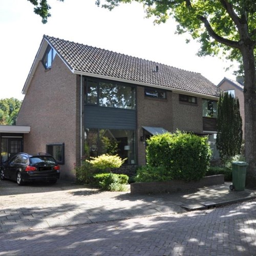 Sassenheim, Lijsterlaan, eengezinswoning - foto 1