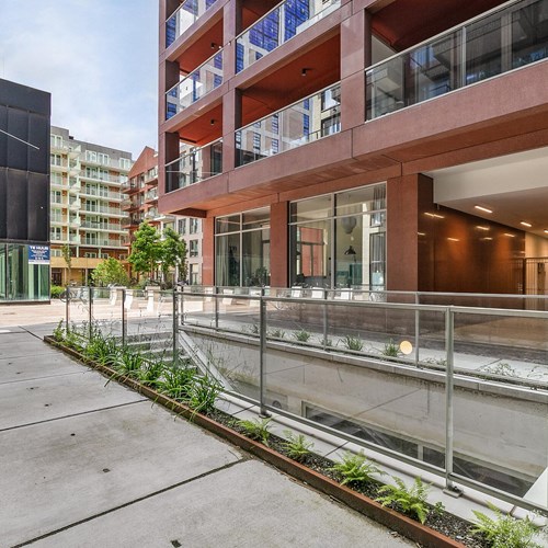 Amsterdam, Oostenburgermiddenstraat, galerijflat - foto 1