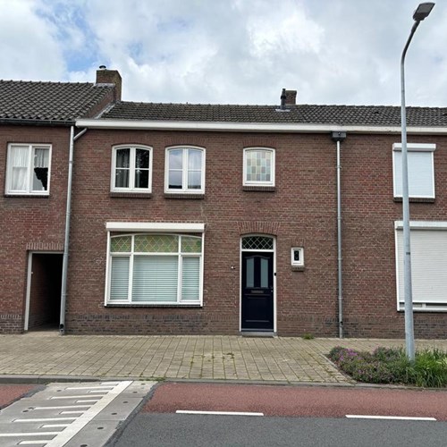 Weert, Kerkstraat, eengezinswoning - foto 1