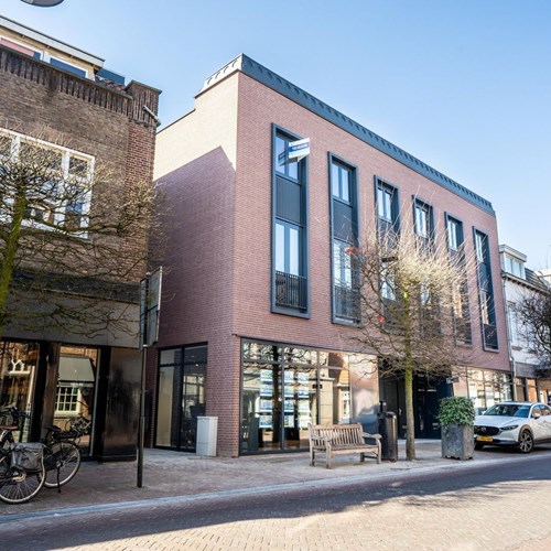Helmond, Steenweg, portiekflat - foto 1