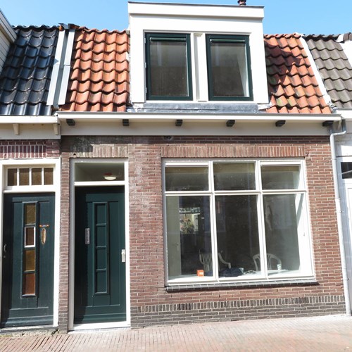Den Helder, Molenstraat, tussenwoning - foto 1