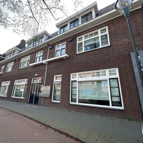 Eindhoven, Leenderweg, galerijflat - foto 1
