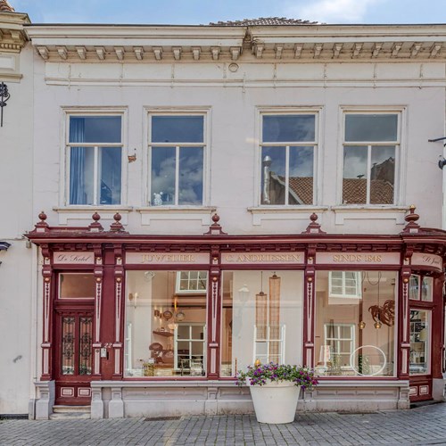 Bergen op Zoom, Grote markt, 3-kamer appartement - foto 1