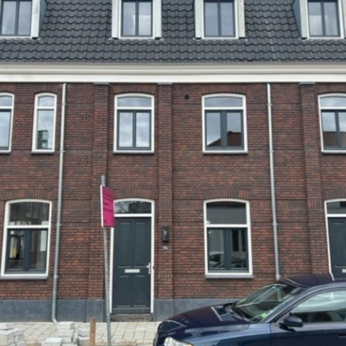Tilburg, Lange Nieuwstraat, tussenwoning - foto 1