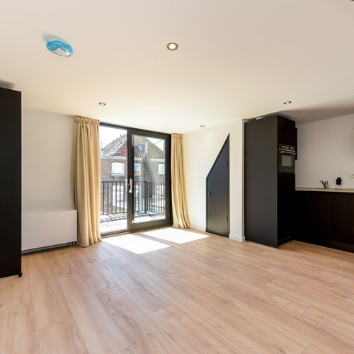 Delft, Binnenwatersloot, 3-kamer appartement - foto 1