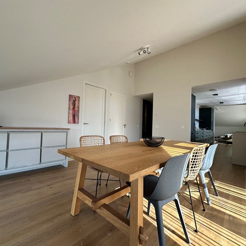 Avenhorn, West, bovenwoning - foto 1