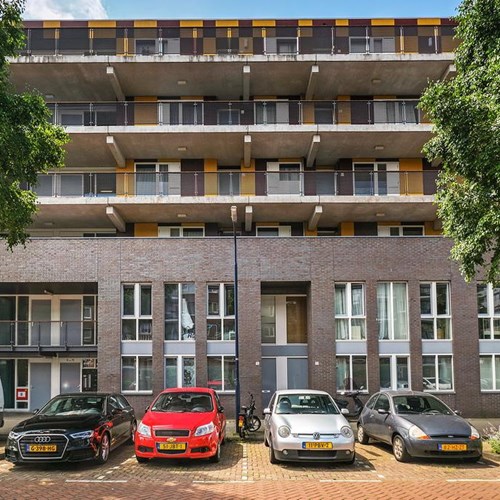 Amsterdam, Klaas Katerstraat, galerijflat - foto 1