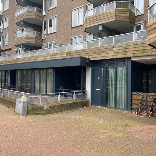 Emmen, Klokkenslag, benedenwoning - foto 1