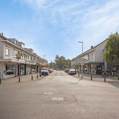 Eindhoven, Gladiolusstraat, galerijflat - foto 1