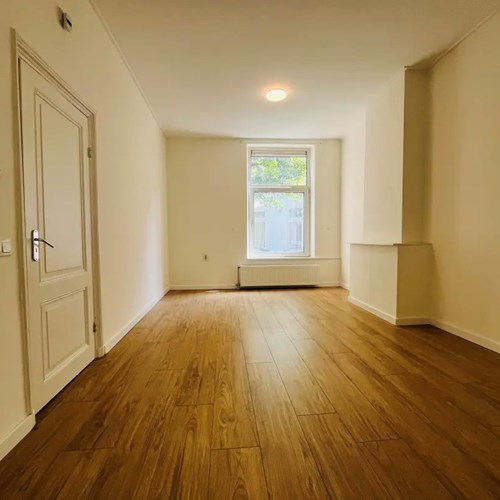 Den Haag, Beeklaan, 2-kamer appartement - foto 1