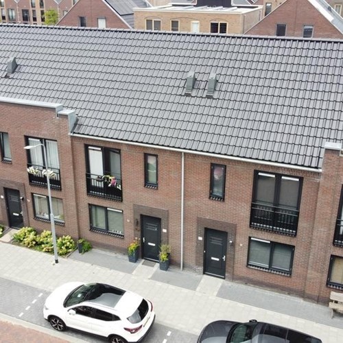 Noord-Scharwoude, Industriestraat, eengezinswoning - foto 1