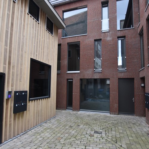Sittard, Plakstraat, zelfstandige studio - foto 1